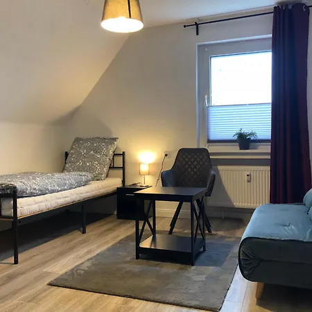 3 Fuer Bis 5 Personen-wlan- Pakplatz *