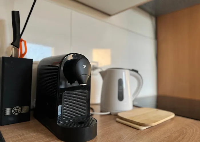 3 Fuer 5 Personen-wlan - Pakplatz